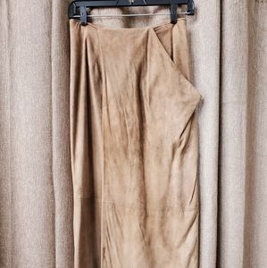 Maglia Fine Leathers suede lined skirt sz 8